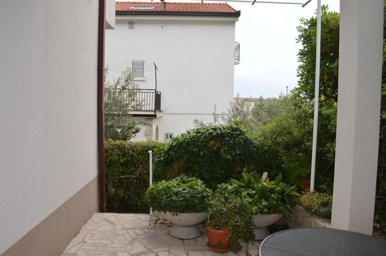 Ferienwohnung Soba Mira Makarska Exterior foto